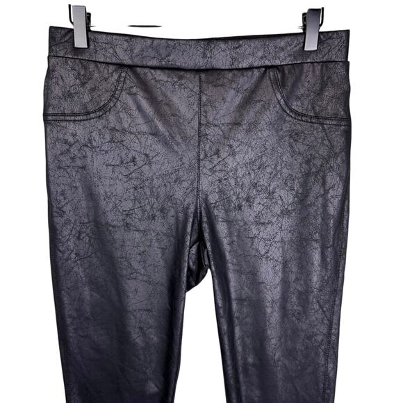 Karen Kane Distressed Black Faux Leather Mid Rise Pull On Leggings Skinny Pants - Picture 4 of 6